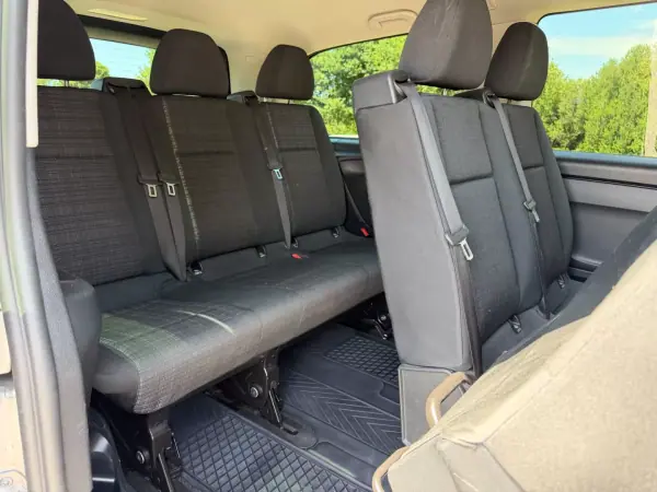 Mercedes-Benz Vito Tourer 2020 - 42500 EUR, 105000 km - AUTO.MOTO.pt - 105000km - foto 8 de 14