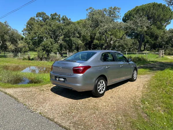 Citroën C-Elysée 2020 - 8990 EUR, 189000 km - AUTO.MOTO.pt - 189000km - foto 5 de 10