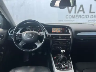 Audi A4 Avant 2016 - 16500 EUR, 219000 km - AUTO.MOTO.pt - 219000km - foto 10 de 12