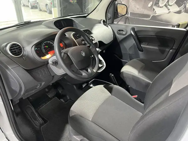 Renault Kangoo 2020 - 15800 EUR, 12073 km - AUTO.MOTO.pt - 12073km - foto 6 de 20