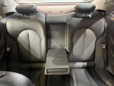 Mercedes-Benz CLK 220 2005 - 10999 EUR, 223000 km - AUTO.MOTO.pt - 223000km - foto 35 de 44