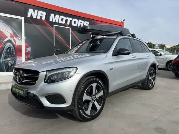 Mercedes-Benz GLC 350 2018 - 28947 EUR, 99000 km - AUTO.MOTO.pt - 99000km - foto 2 de 20