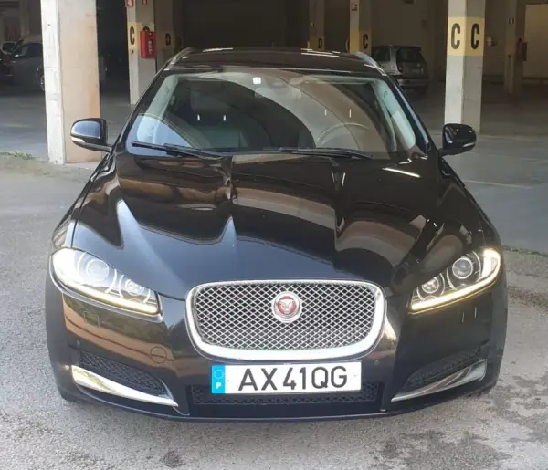 Jaguar XF Sportbrake 2015 - 19990 EUR, 179000 km - AUTO.MOTO.pt - 179000km - foto 2 de 29