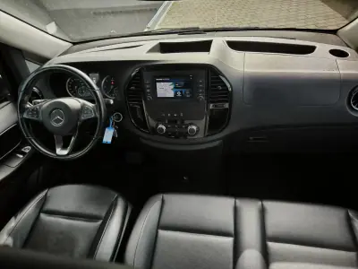 Mercedes-Benz Vito Tourer 2022 - 45950 EUR, 95000 km - AUTO.MOTO.pt - 95000km - foto 9 de 36