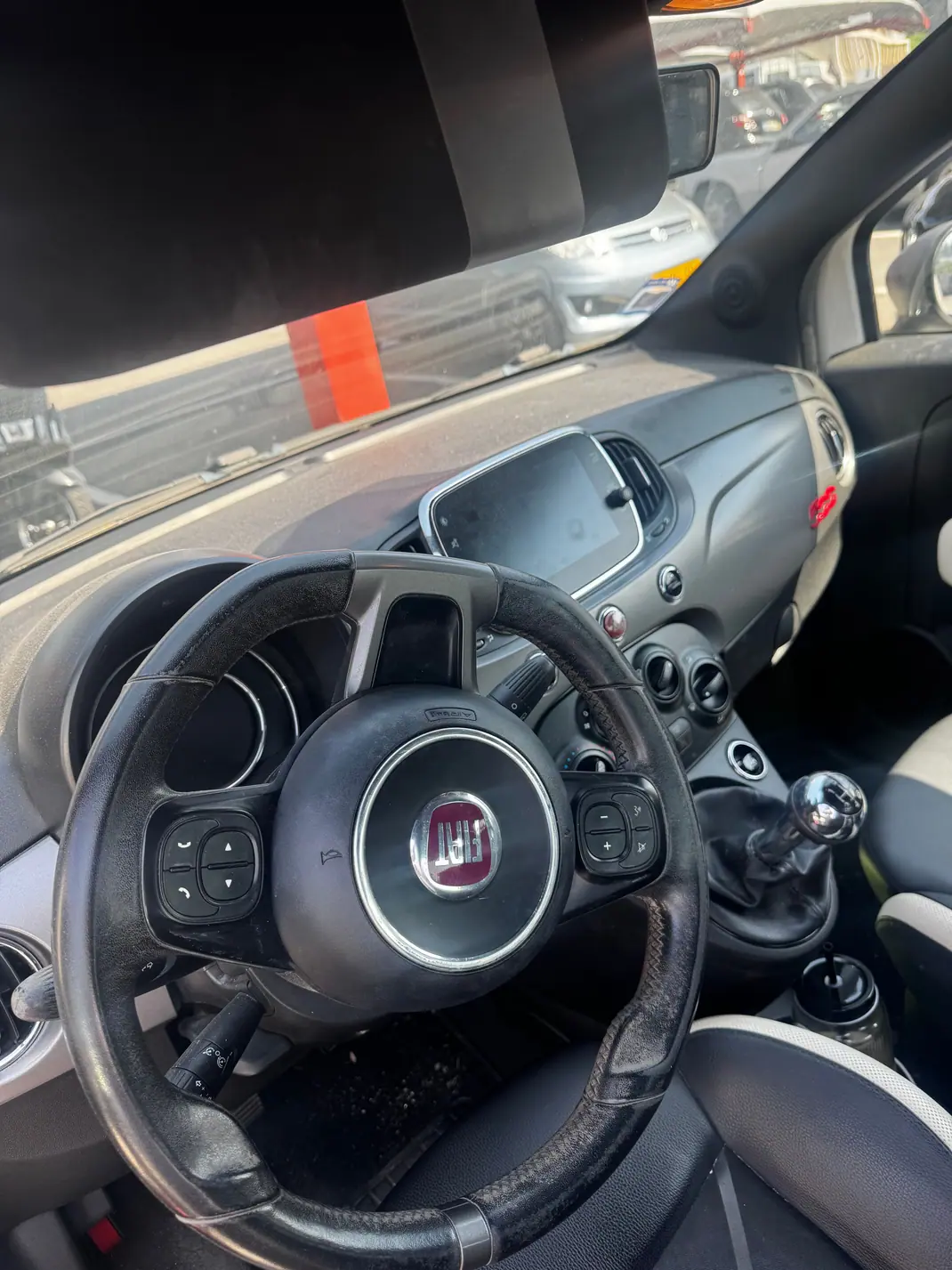 Fiat 500 2017 - 7000 EUR, 212733 km - 212733km - foto 2 de 5