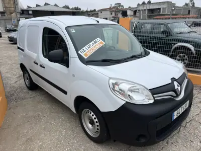 Renault Kangoo 2017 - 7950 EUR, 175688 km - 175688km - foto 8 de 15