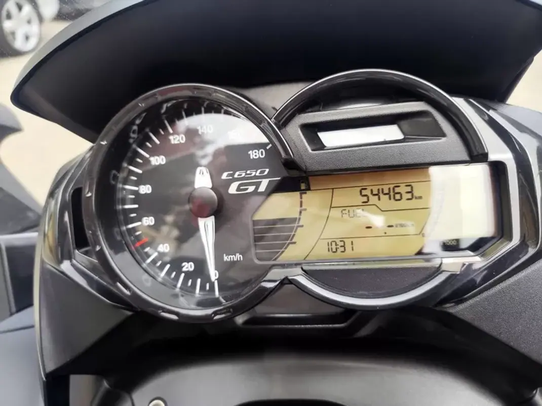 BMW C 650 GT 2018 - 5980 EUR, 54000 km - AUTO.MOTO.pt - 54000km - foto 13 de 20