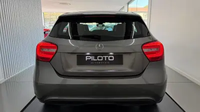 Mercedes-Benz A 180 2014 - 13990 EUR, 259250 km - AUTO.MOTO.pt - 259250km - foto 7 de 29