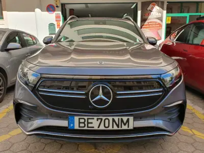 Mercedes-Benz EQB 2022 — foto 2 de 23