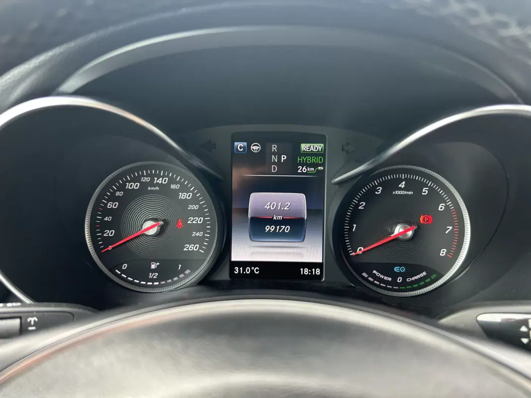 Mercedes-Benz GLC 350 2018 - 26947 EUR, 99000 km - 99000km - foto 14 de 20