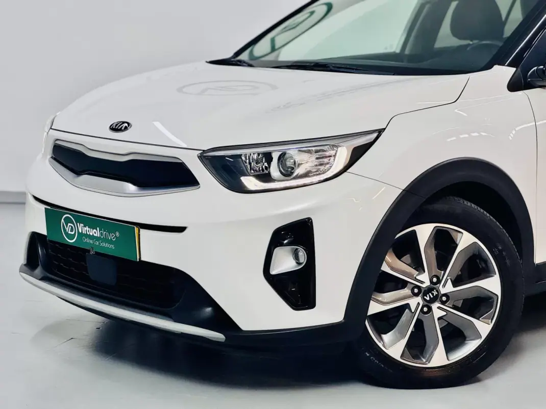 Kia Stonic 2019 - 15750 EUR, 68000 km - AUTO.MOTO.pt - 68000km - foto 14 de 60