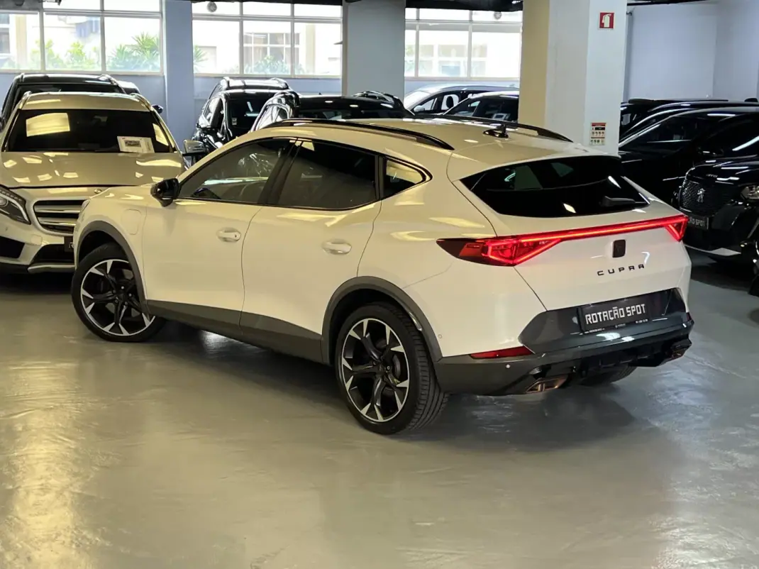 Cupra Formentor 2022 - 29990 EUR, 48000 km - AUTO.MOTO.pt - 48000km - foto 11 de 52