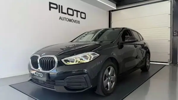 BMW 116 2021 — foto 3 de 30
