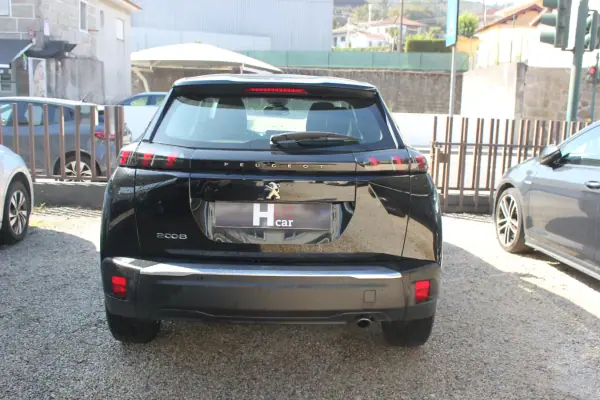 Peugeot 2008 2022 - 19750 EUR, 92250 km - AUTO.MOTO.pt - 92250km - foto 7 de 22