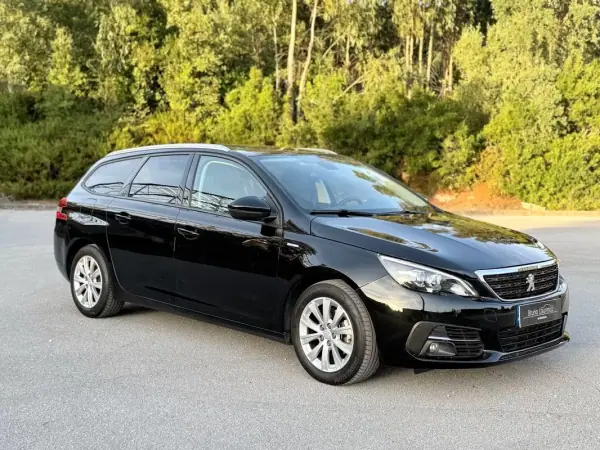Peugeot 308 SW 2020 - 12900 EUR, 135154 km - AUTO.MOTO.pt - 135154km - foto 6 de 44