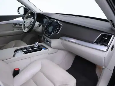 Volvo XC 90 2016 - 26790 EUR, 221486 km - AUTO.MOTO.pt - 221486km - foto 8 de 16