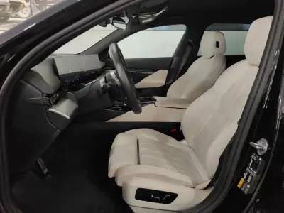 BMW i5 2024 - 53990 EUR, 29000 km - AUTO.MOTO.pt - 29000km - foto 34 de 58