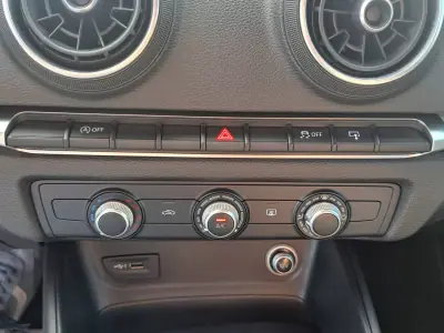 Audi A3 Sportback 2016 - 12900 EUR, 231290 km - AUTO.MOTO.pt - 231290km - foto 40 de 45