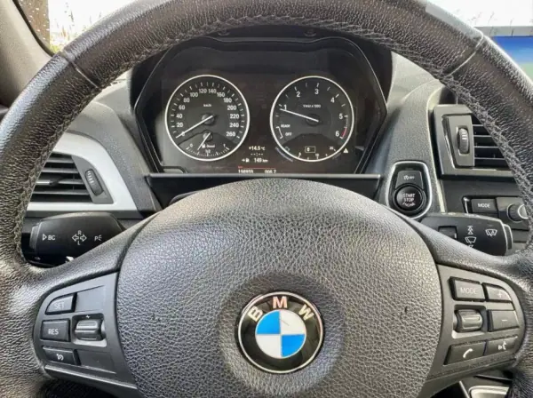 BMW 116 2012 - 13480 EUR, 199200 km - AUTO.MOTO.pt - 199200km - foto 7 de 15