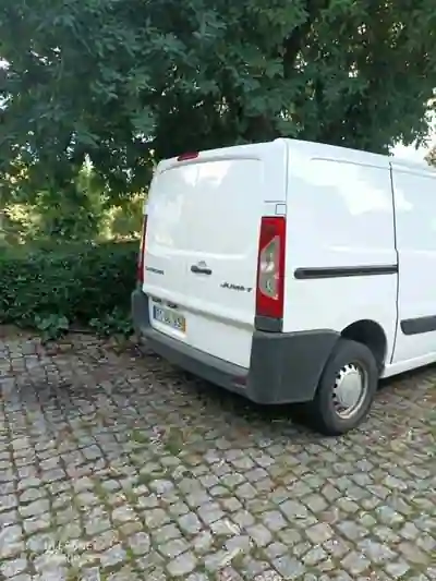 Citroën Jumpy 2008 - 7499 EUR, 180000 km - AUTO.MOTO.pt - 180000km - foto 2 de 4