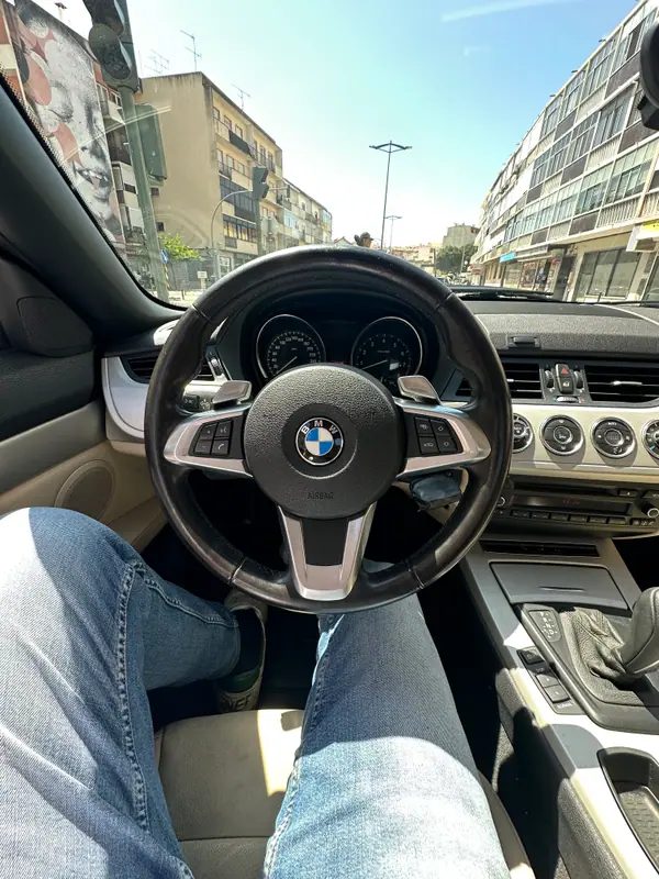 BMW Z4 2010 - 19500 EUR, 69000 km - AUTO.MOTO.pt - 69000km - foto 5 de 10
