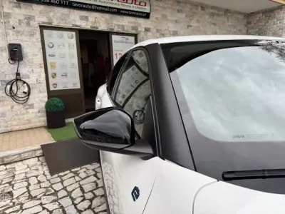 Citroën e-C4 2022 - 18500 EUR, 65000 km - AUTO.MOTO.pt - 65000km - foto 27 de 48