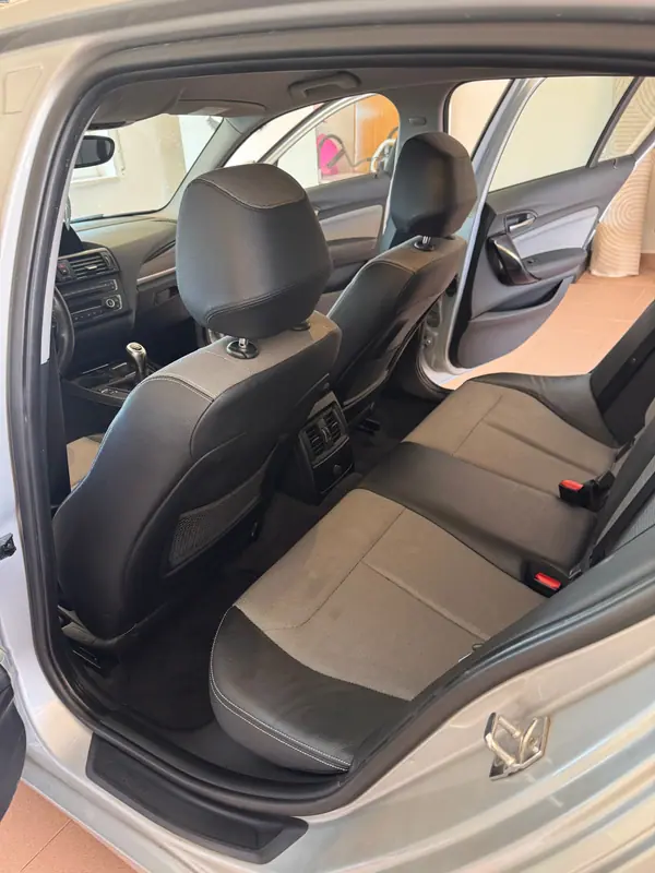 BMW 116 2013 - 9000 EUR, 210000 km - 210000km - foto 14 de 15