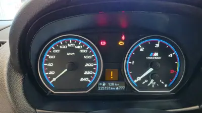 BMW 118 2009 - 12900 EUR, 225191 km - AUTO.MOTO.pt - 225191km - foto 46 de 61
