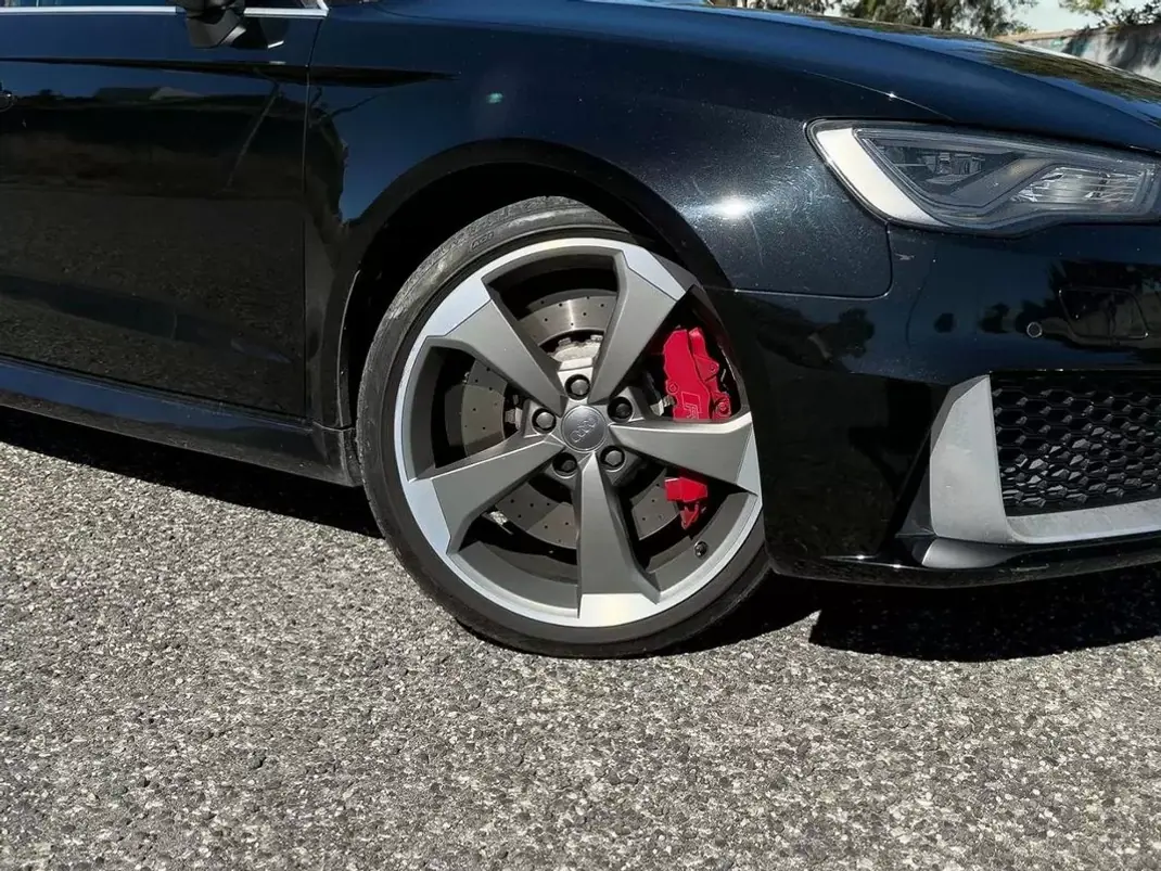 Audi RS3 Sportback 2016 - 36900 EUR, 134000 km - 134000km - foto 23 de 27