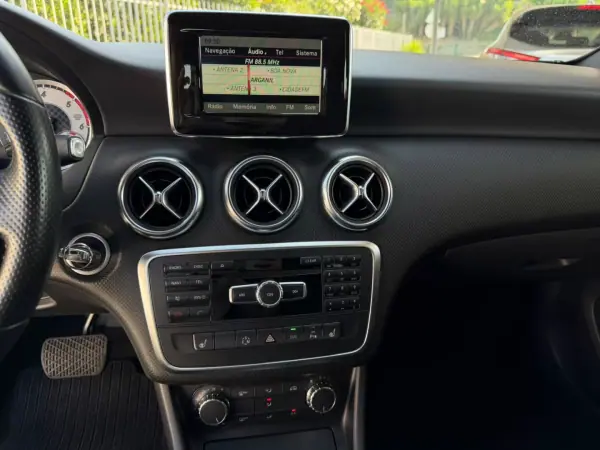 Mercedes-Benz A 180 2014 - 16500 EUR, 149990 km - 149990km - foto 20 de 34