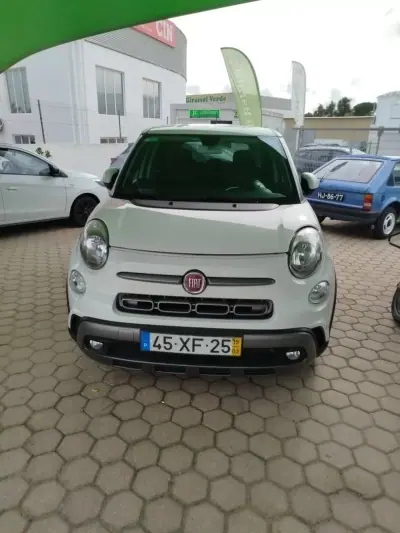 Fiat 500L 2019 - 15800 EUR, 98150 km - AUTO.MOTO.pt - 98150km - foto 5 de 8