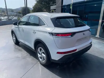 DS DS7 Crossback 2020 - 18500 EUR, 134000 km - AUTO.MOTO.pt - 134000km - foto 4 de 14