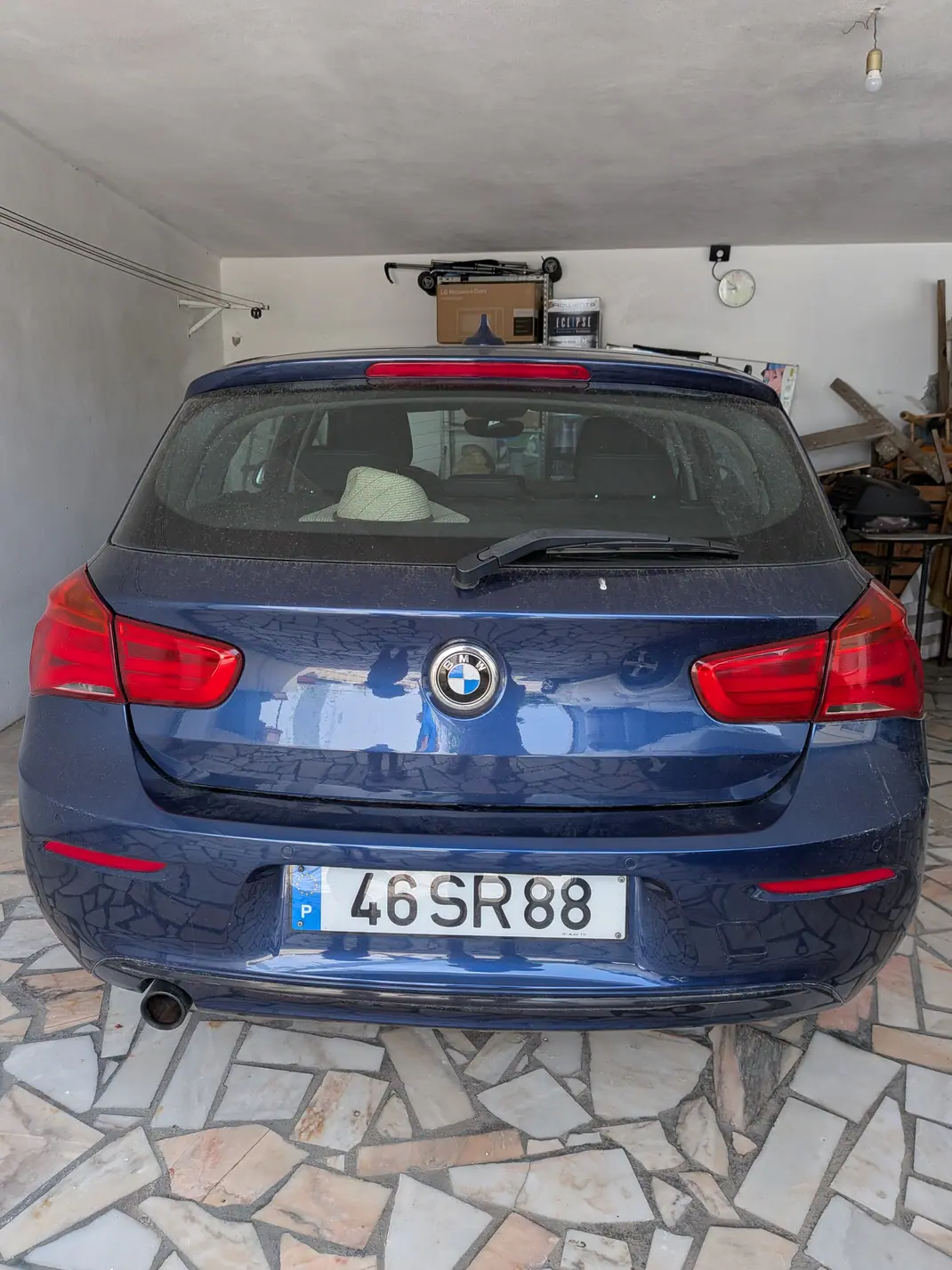 BMW 116 2017 - 13100 EUR, 131000 km - AUTO.MOTO.pt - 131000km - foto 3 de 8