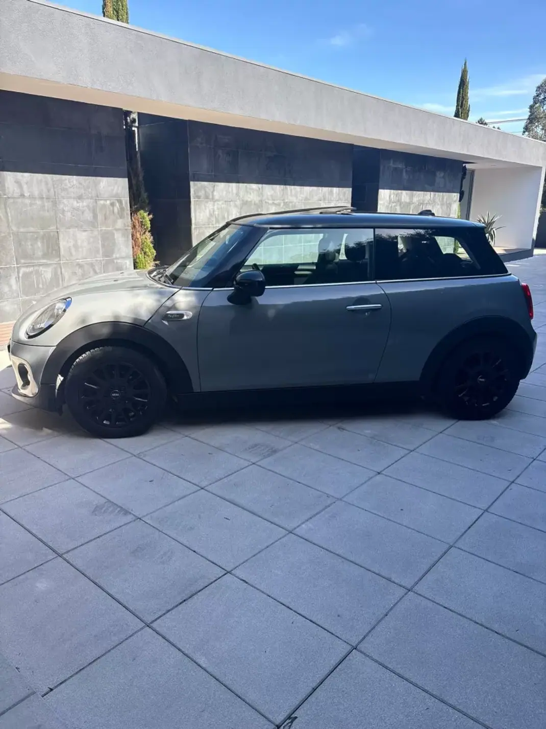 MINI Cooper 2016 - 13900 EUR, 160000 km - AUTO.MOTO.pt - 160000km - foto 4 de 24