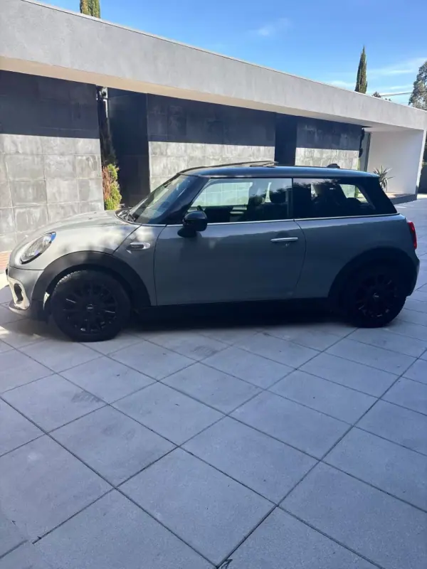 MINI Cooper 2016 - 13900 EUR, 160000 km - AUTO.MOTO.pt - 160000km - foto 4 de 24