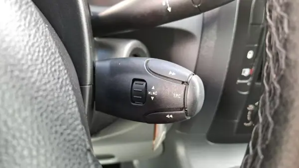 Citroën Jumpy 2012 - 8900 EUR, 361065 km - AUTO.MOTO.pt - 361065km - foto 16 de 23