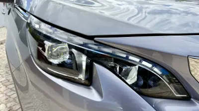 Peugeot 3008 2019 - 17900 EUR, 107577 km - AUTO.MOTO.pt - 107577km - foto 9 de 55
