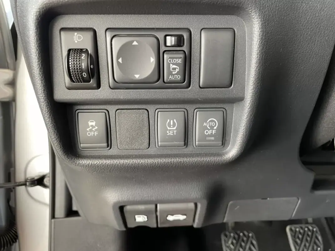 Nissan Juke 2016 - 16900 EUR, 122662 km - AUTO.MOTO.pt - 122662km - foto 7 de 30