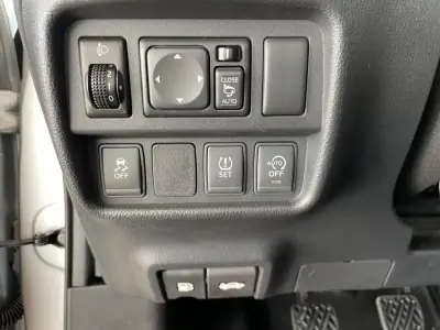 Nissan Juke 2016 - 16900 EUR, 122662 km - AUTO.MOTO.pt - 122662km - foto 7 de 30