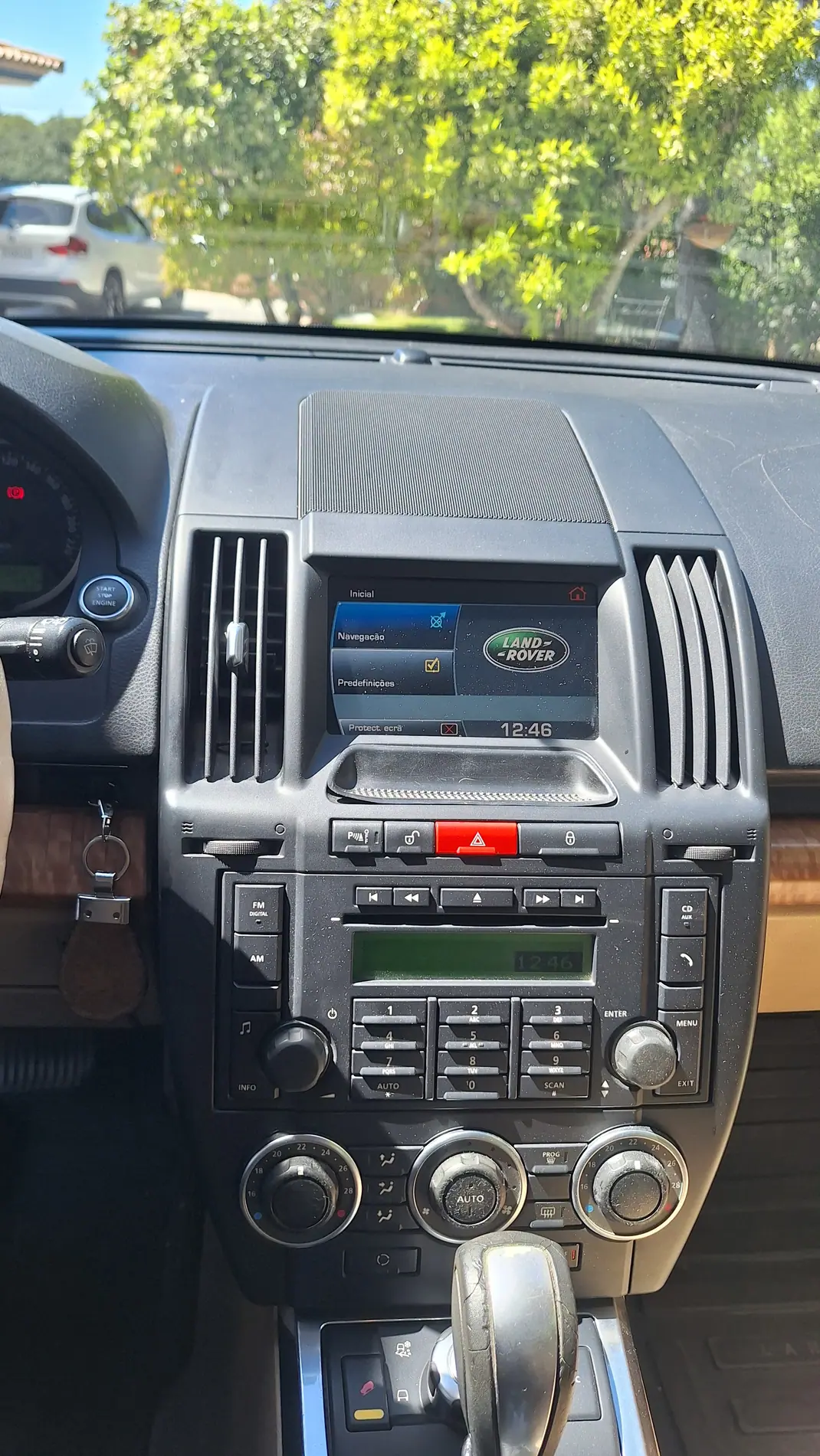 Land Rover Freelander 2007 - 21000 EUR, 220000 km - AUTO.MOTO.pt - 220000km - foto 8 de 13