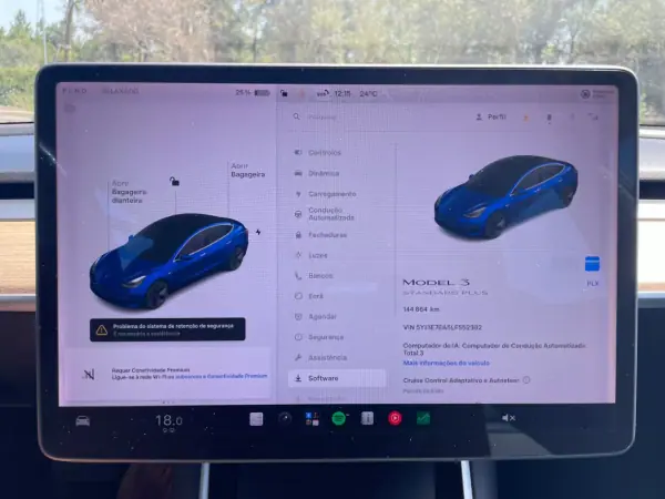 Tesla Model 3 2019 - 21900 EUR, 144900 km - AUTO.MOTO.pt - 144900km - foto 9 de 27