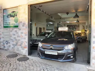 Citroën C4 2011 - 5950 EUR, 119381 km - AUTO.MOTO.pt - 119381km - foto 14 de 14