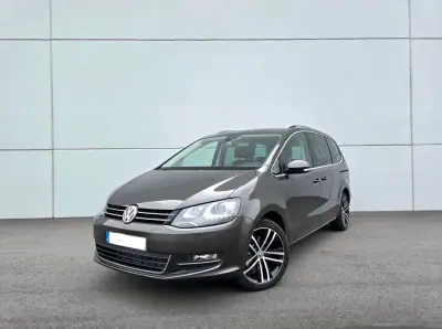 Volkswagen Sharan 2019 - 29700 EUR, 115600 km - AUTO.MOTO.pt - 115600km - foto 1 de 52