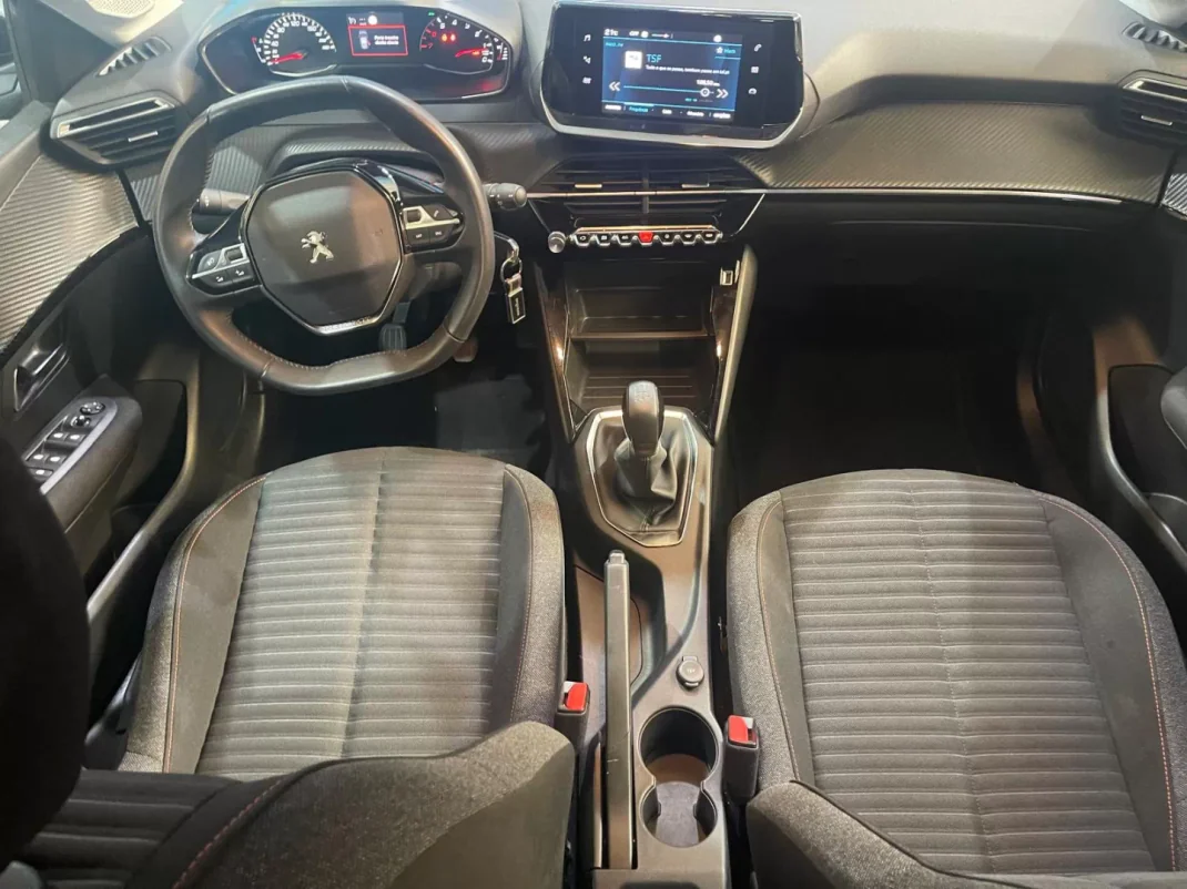 Peugeot 208 2023 - 14900 EUR, 44000 km - AUTO.MOTO.pt - 44000km - foto 29 de 47