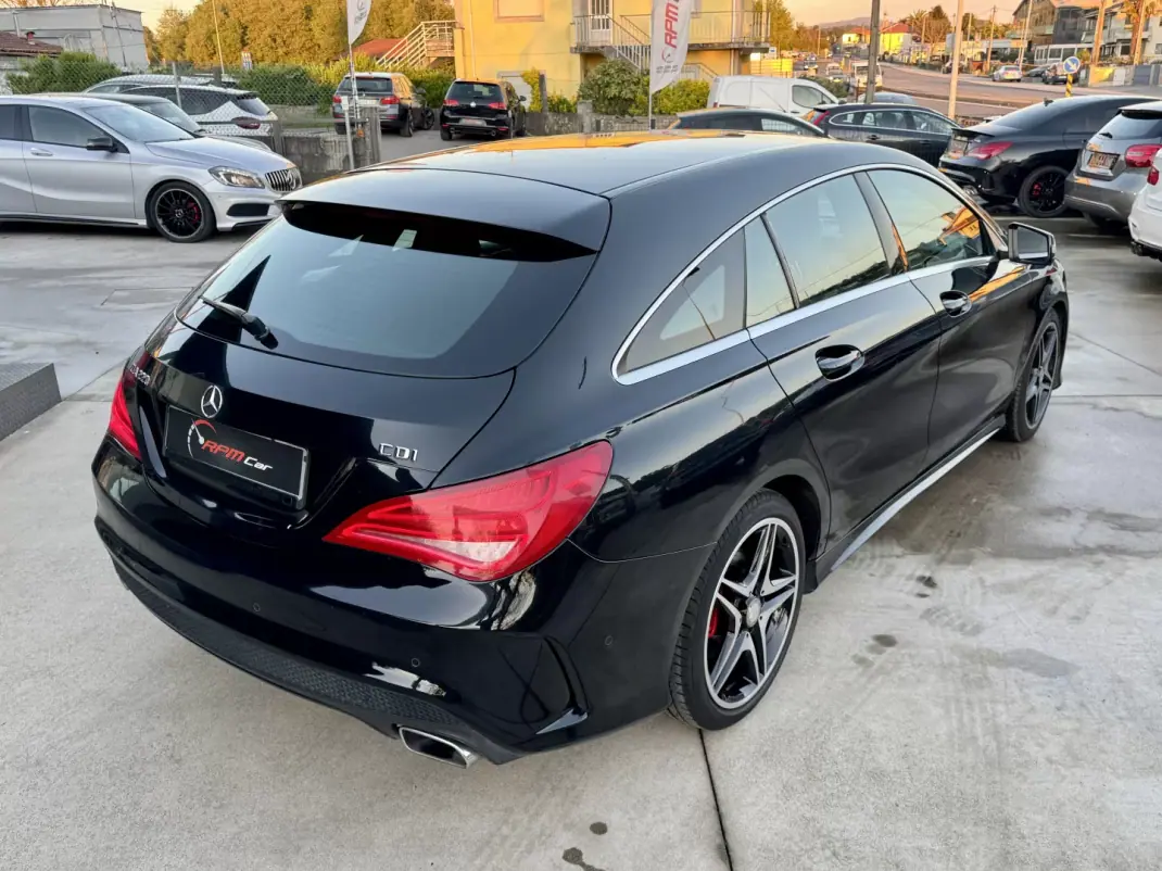 Mercedes-Benz CLA 220 2015 - 21999 EUR, 170000 km - AUTO.MOTO.pt - 170000km - foto 16 de 25