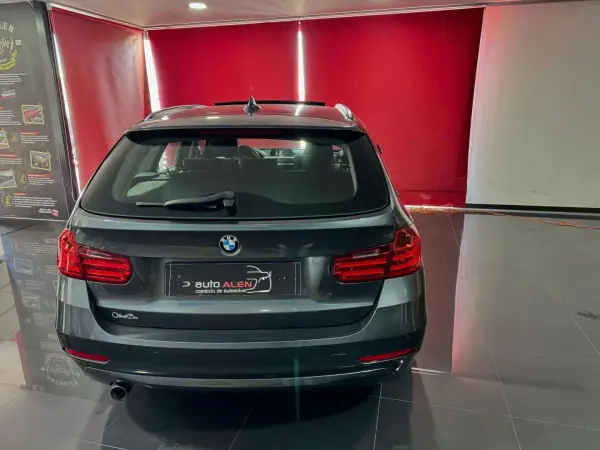 BMW 318 2013 - 14500 EUR, 225000 km - AUTO.MOTO.pt - 225000km - foto 5 de 16