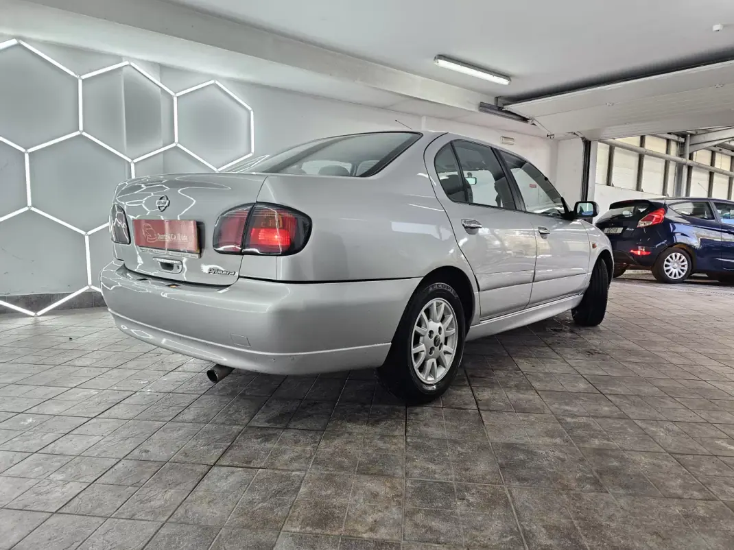 Nissan Primera 2001 - 2650 EUR, 283341 km - AUTO.MOTO.pt - 283341km - foto 14 de 24