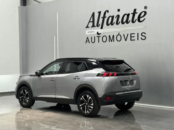Peugeot 2008 2022 - 18490 EUR, 136952 km - AUTO.MOTO.pt - 136952km - foto 5 de 25