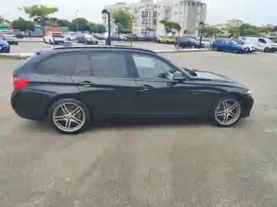 BMW 318 2013 - 9500 EUR, 324000 km - AUTO.MOTO.pt - 324000km - foto 3 de 12