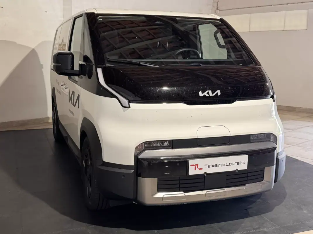 2026 - 36500 EUR, 4216 km - AUTO.MOTO.pt - 4216km - foto 3 de 23